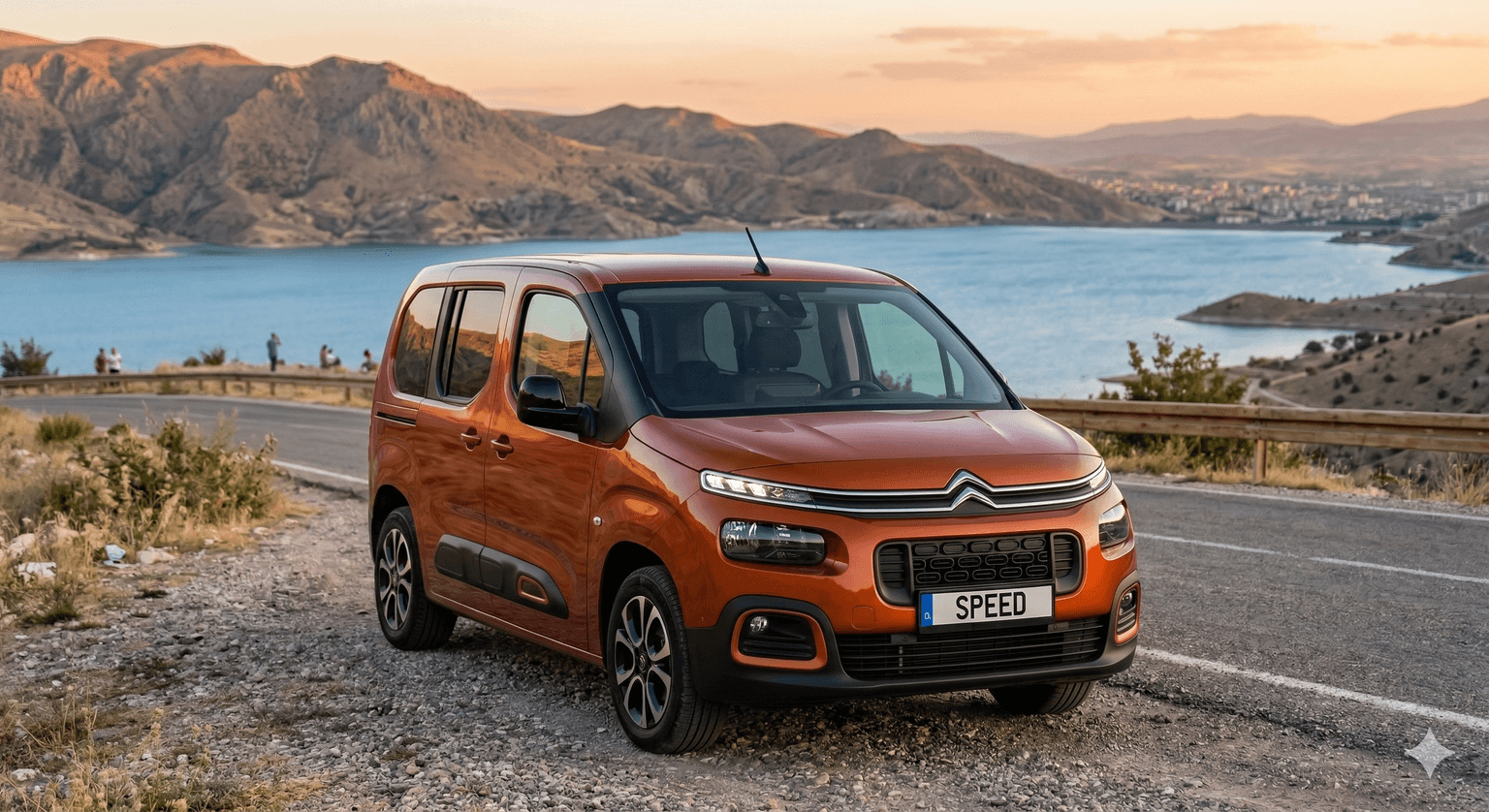 2025/2026 Citroen Berlingo otomatik vites kiralık ticari araç